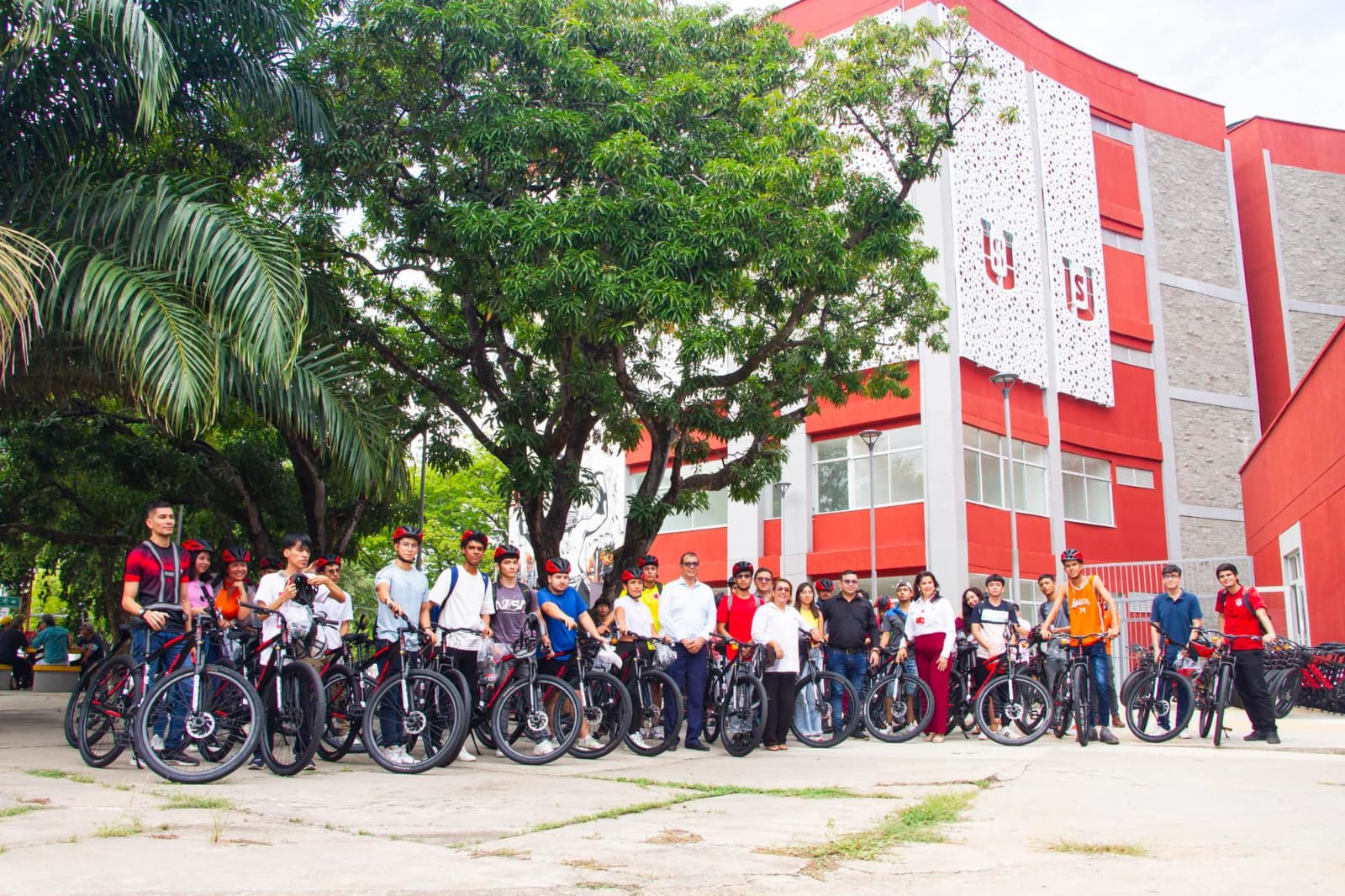 Pedaleando en BiciUSCO por Neiva